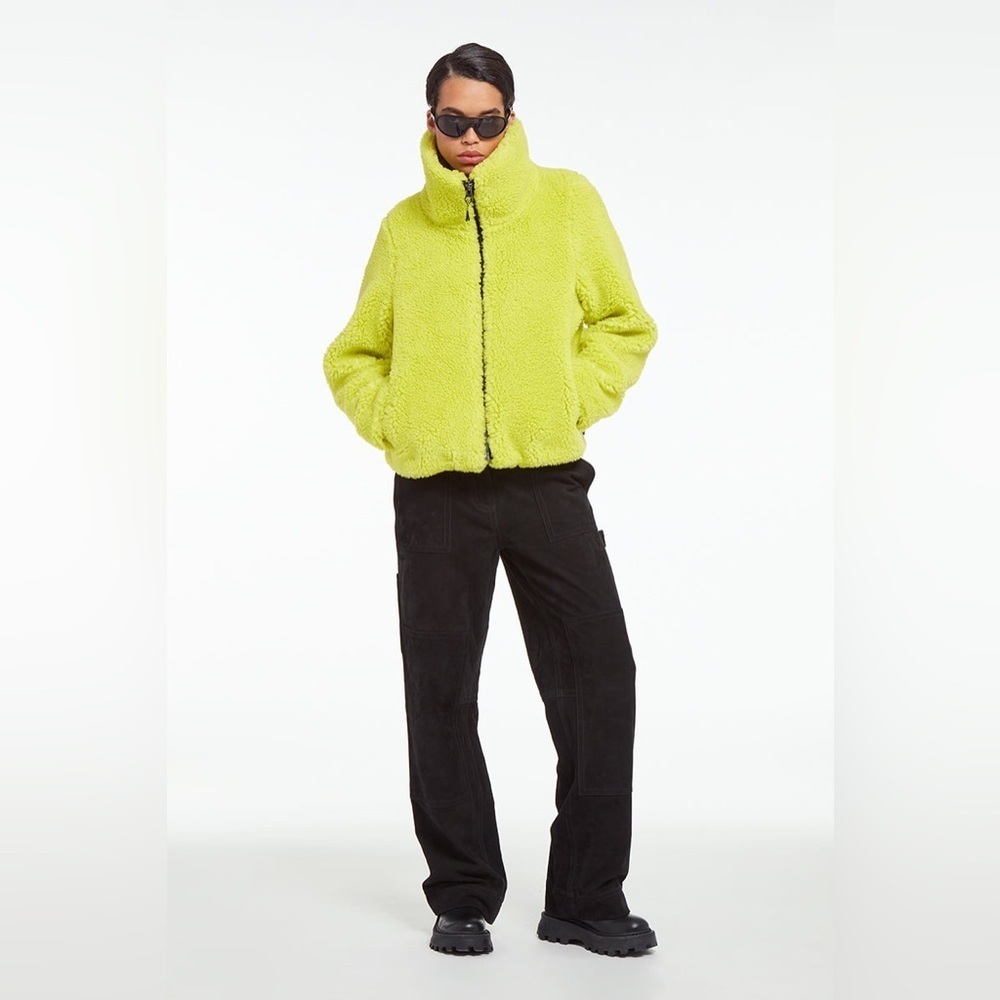 APPARIS Short coat Tamika Lime punch jacket size small NWT bright color Sherpa